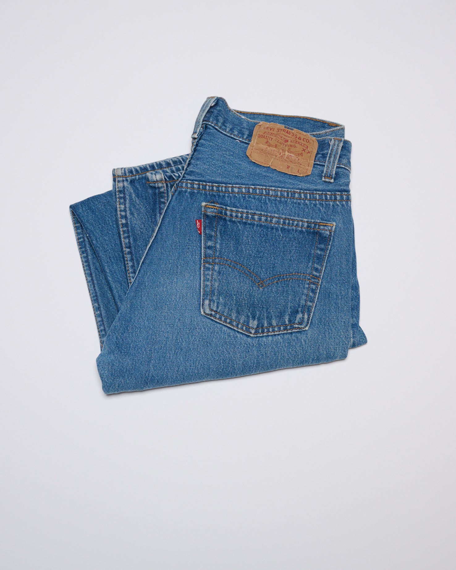 MID WASH 501 VINTAGE LEVI'S | 31 X 34