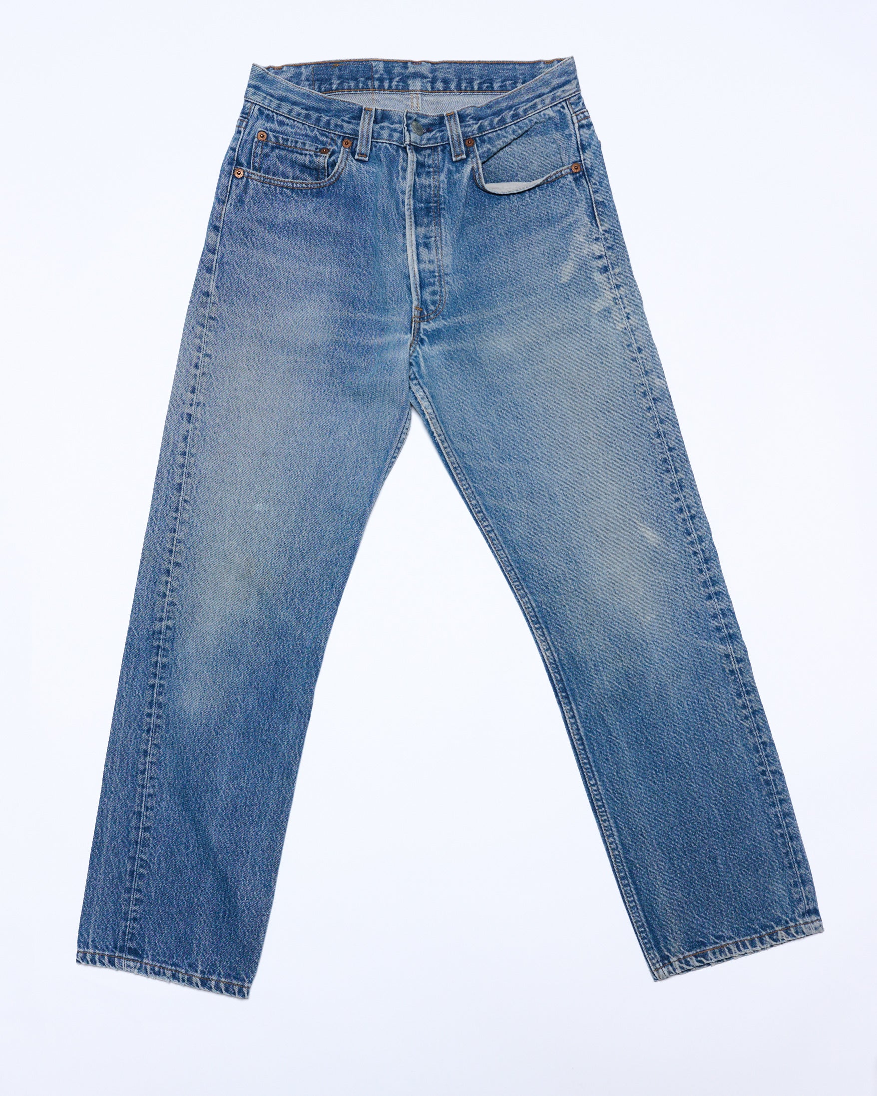 MID WASH 501 VINTAGE LEVI'S | 31 X 32