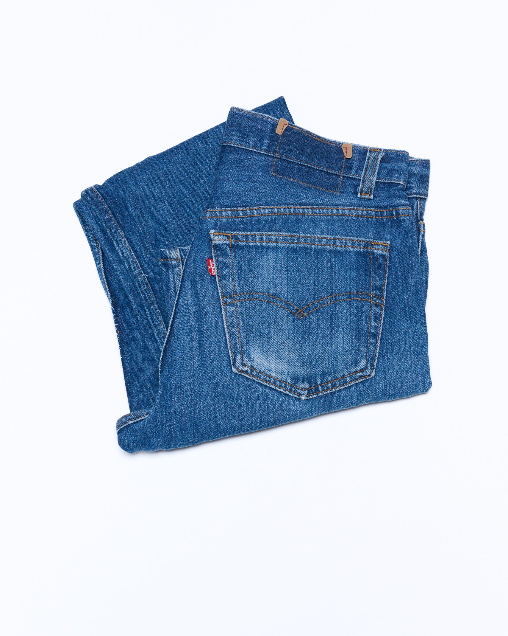 DARK WASH 501 VINTAGE LEVI'S | NO TAG - EST 32 X 32