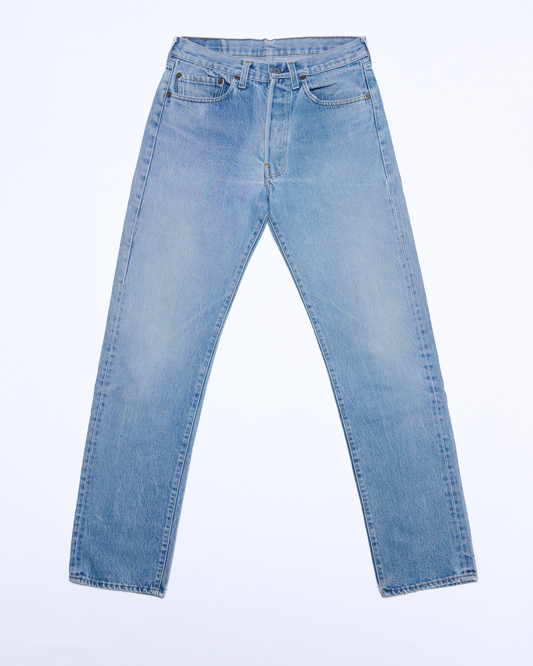 LIGHT WASH 501 VINTAGE LEVI'S | 32 X 36