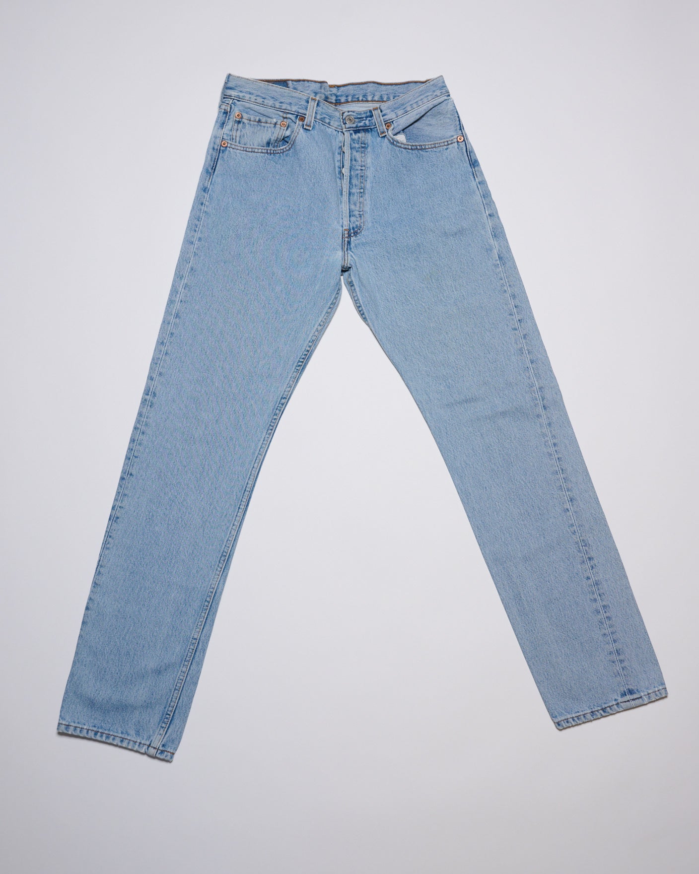 LIGHT WASH 501 VINTAGE LEVI'S | 31 X 34