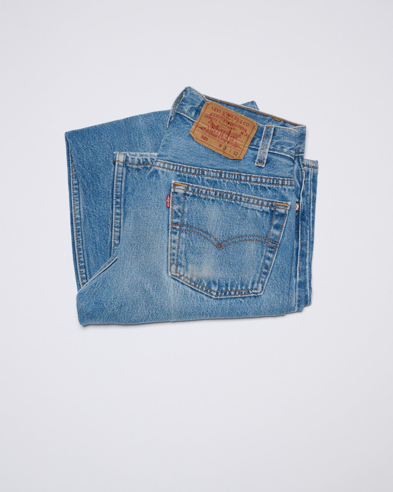 MID WASH 501 VINTAGE LEVI'S | 29 X 32