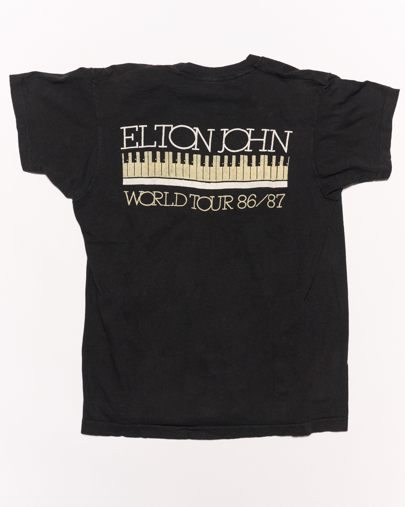 1986 ELTON JOHN TEE