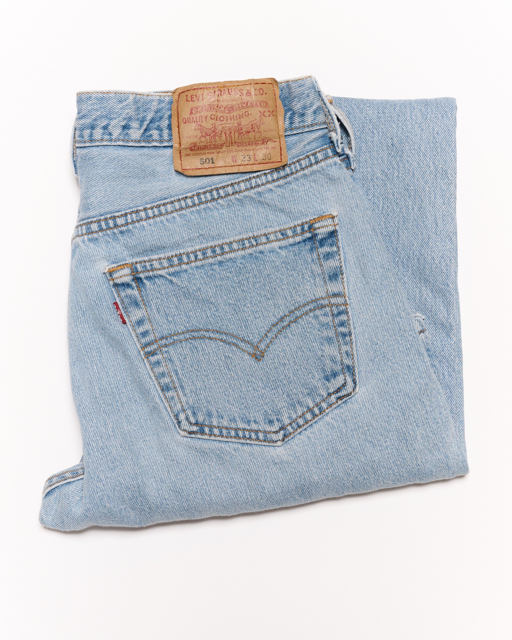 LIGHT WASH 501 VINTAGE LEVI'S | 33 x 30