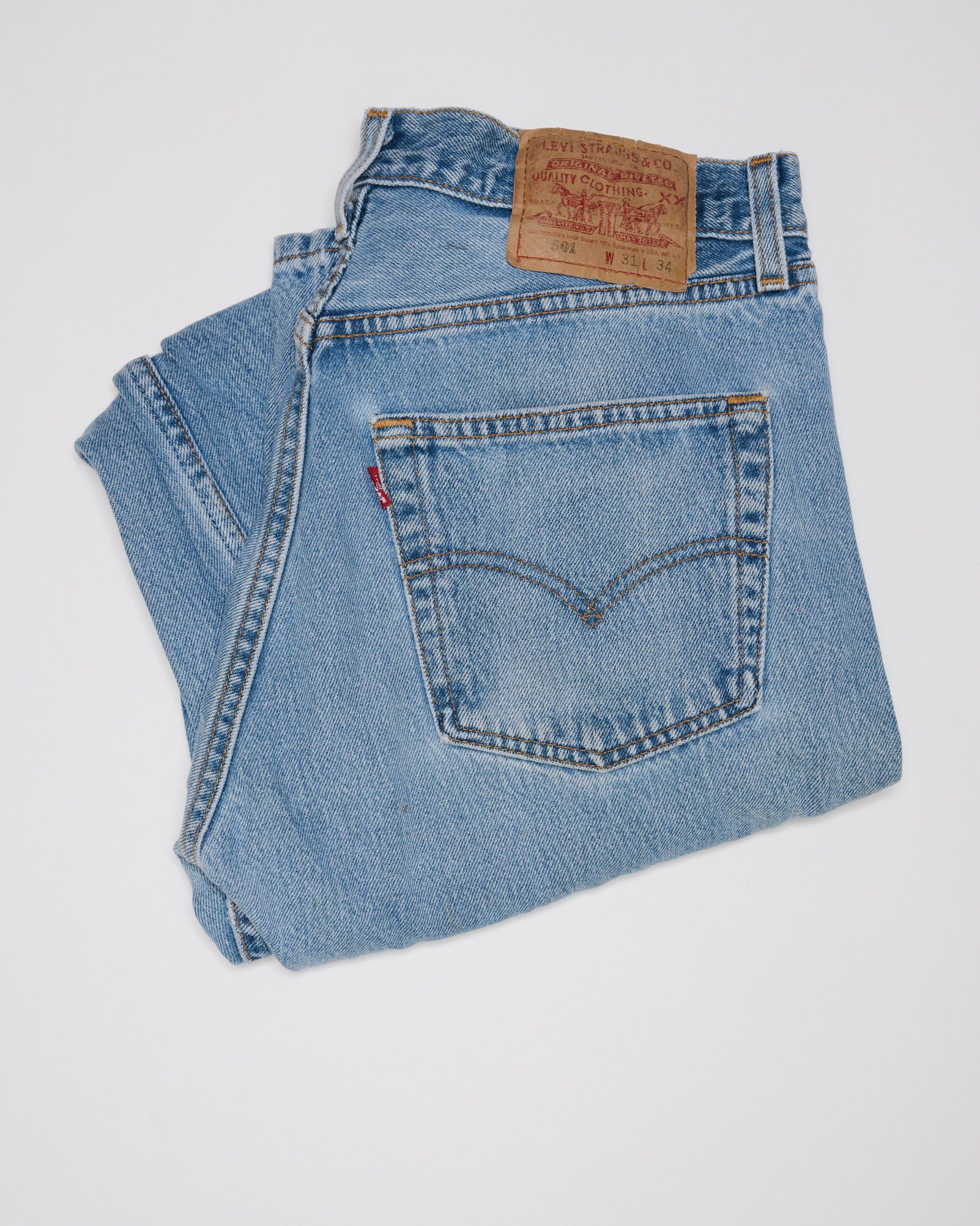 LIGHT WASH 501 VINTAGE LEVI'S | 31 X 34