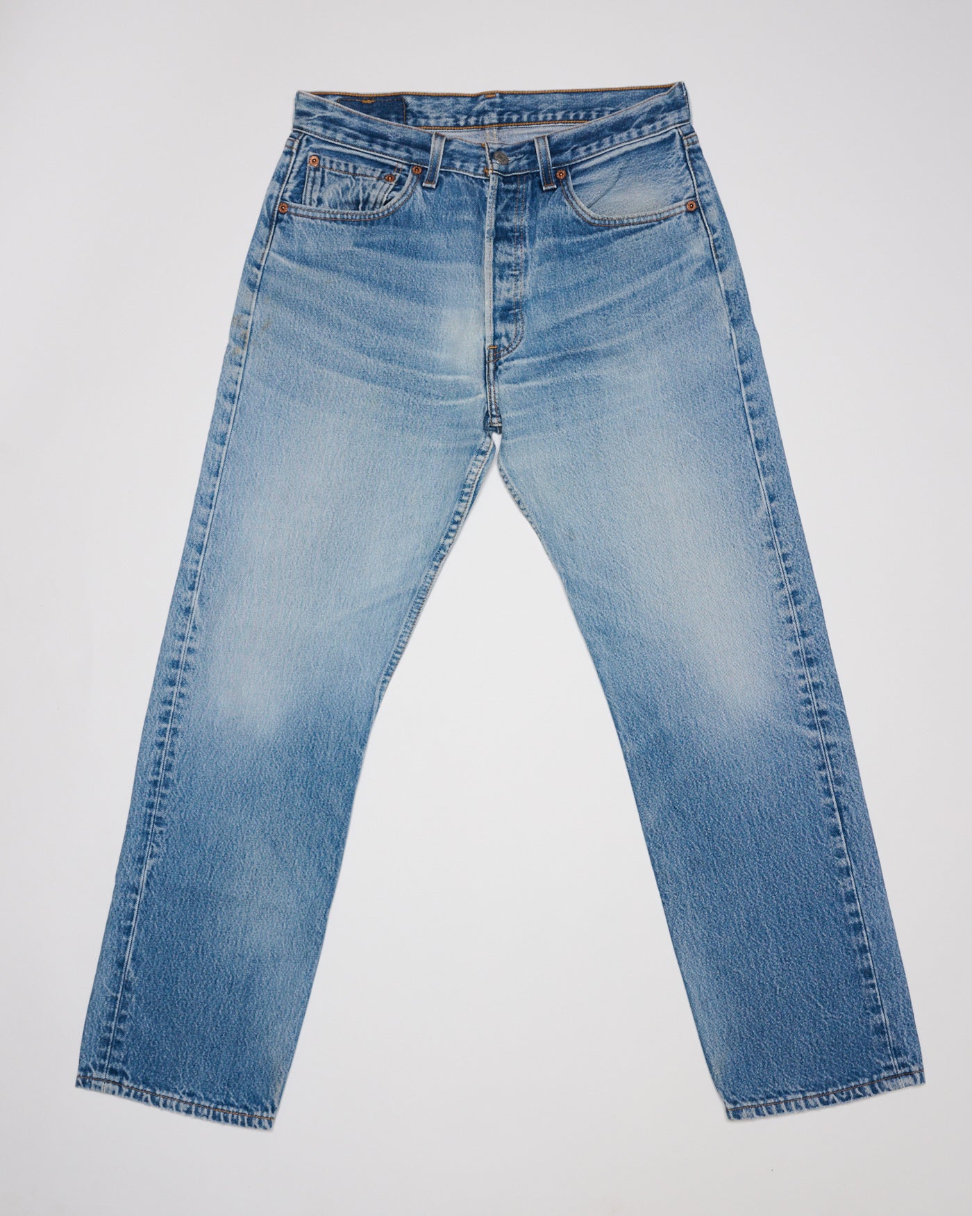 LIGHT WASH 501 VINTAGE LEVI'S | 32 X 30