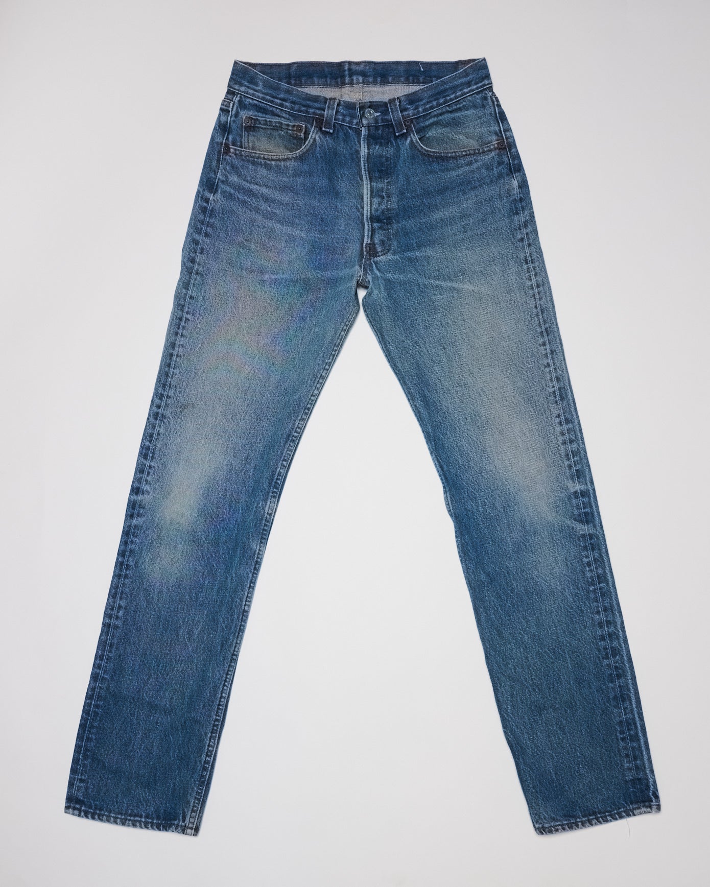 MID WASH 501 VINTAGE LEVI'S | 32 X 36