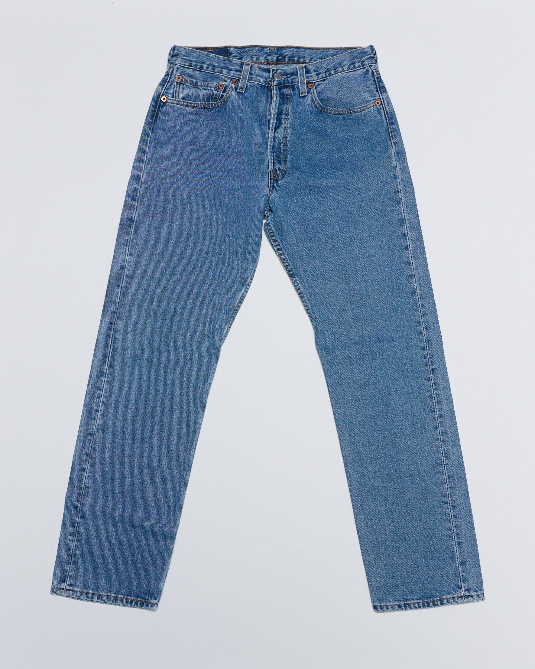 MID WASH 501 VINTAGE LEVI'S | 31 X 30