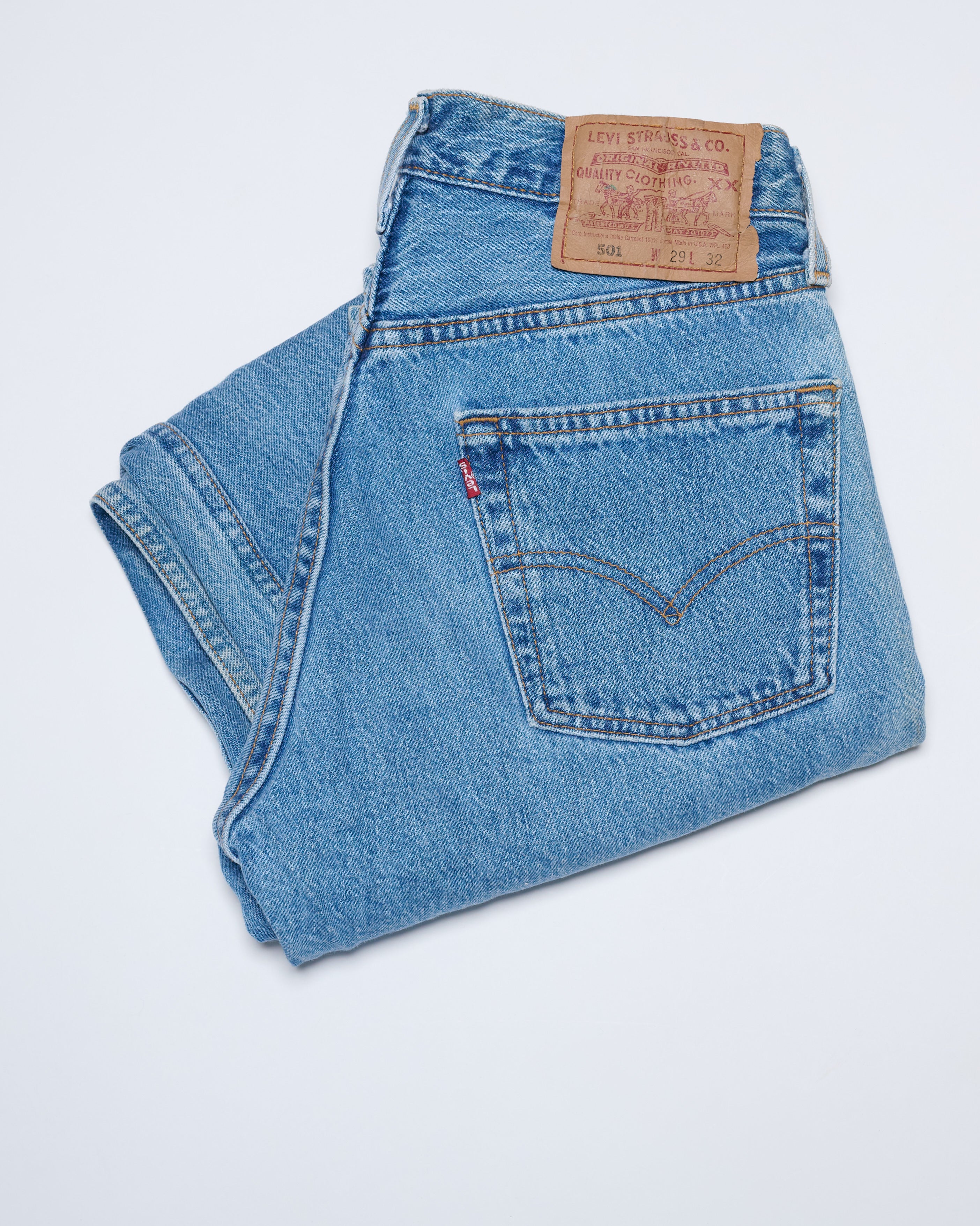 MID WASH 501 VINTAGE LEVI'S | 29 X 32