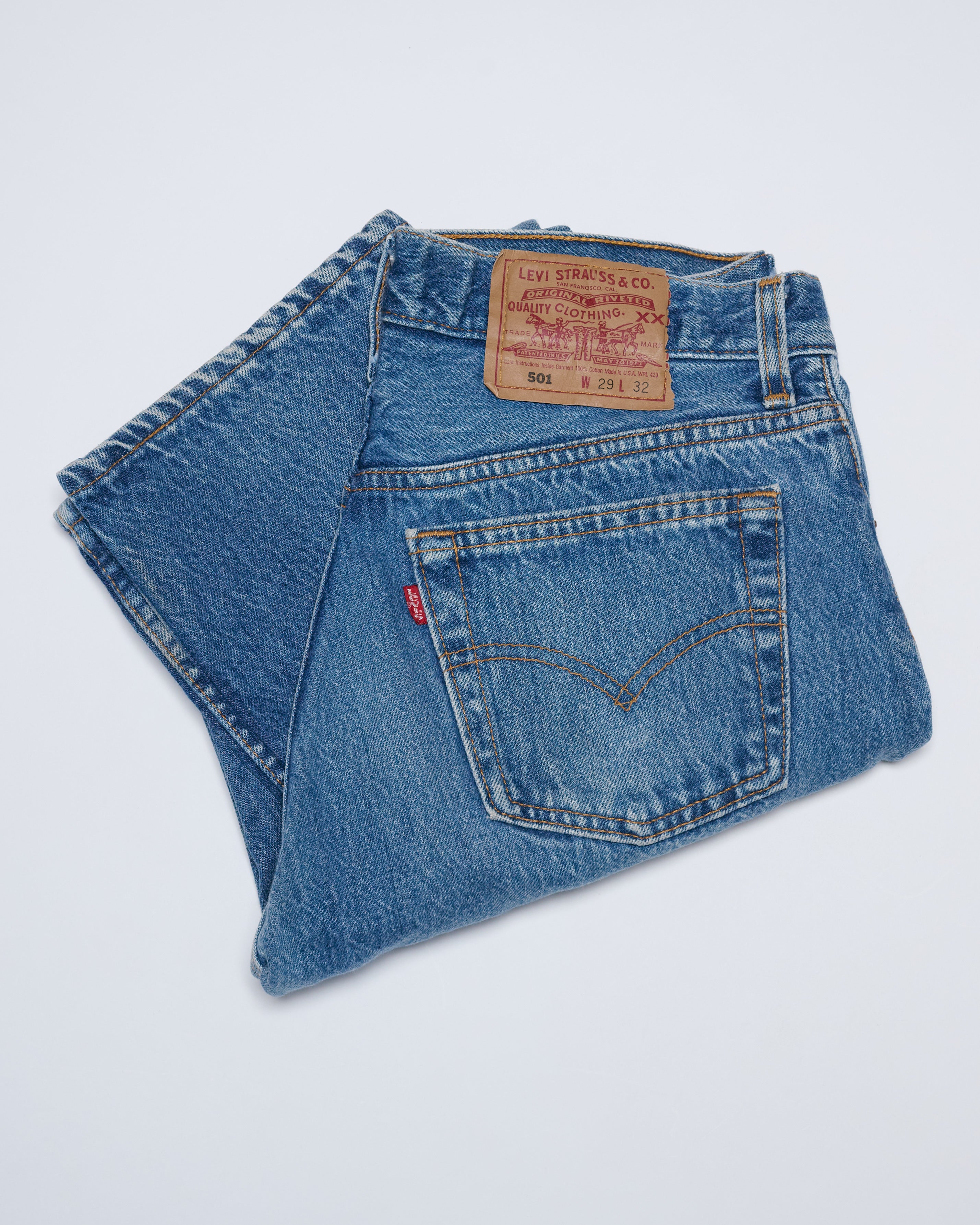 MID-DARK DISTRESSED 501 VINTAGE LEVI'S | 29 X 32