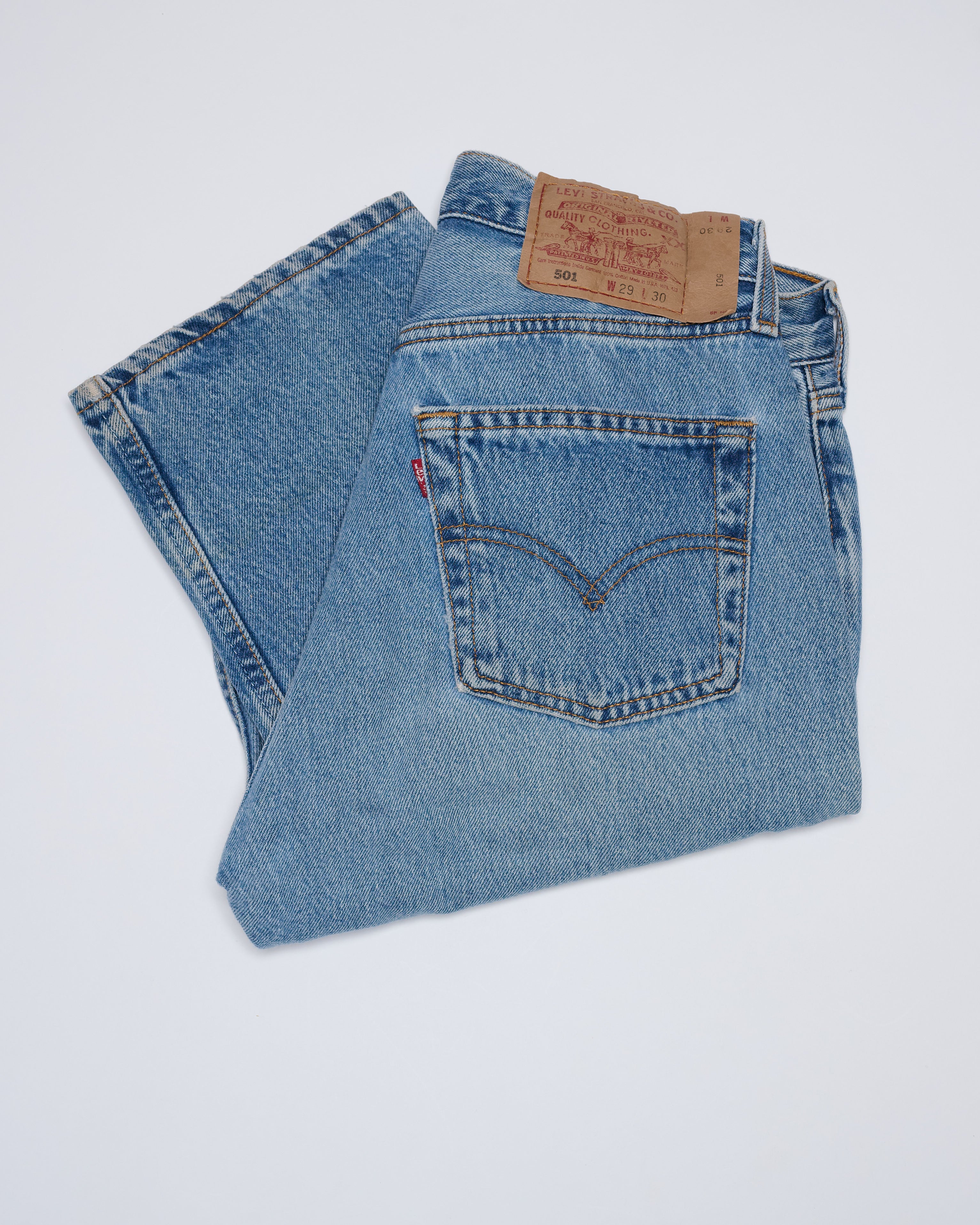 MID-LIGHT WASH 501 VINTAGE LEVI'S | 29 X 30