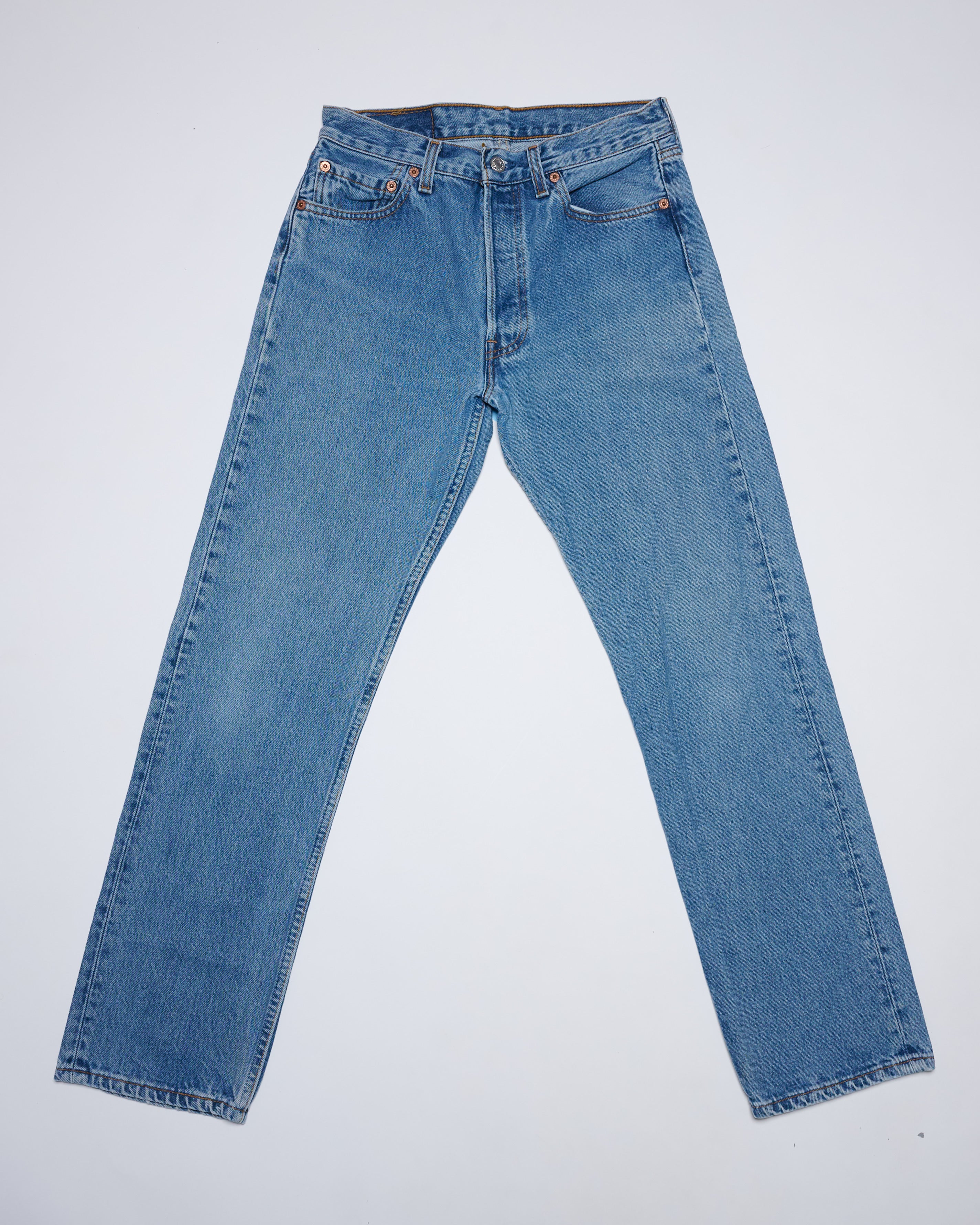 MID WASH 501 VINTAGE LEVI'S | 29 X 30