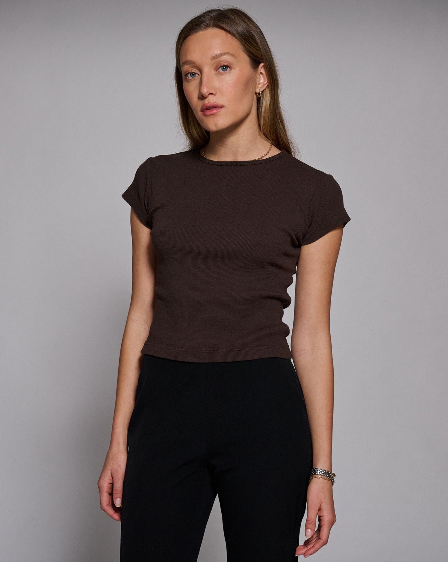 RLT RIBBED TEE - BROWN