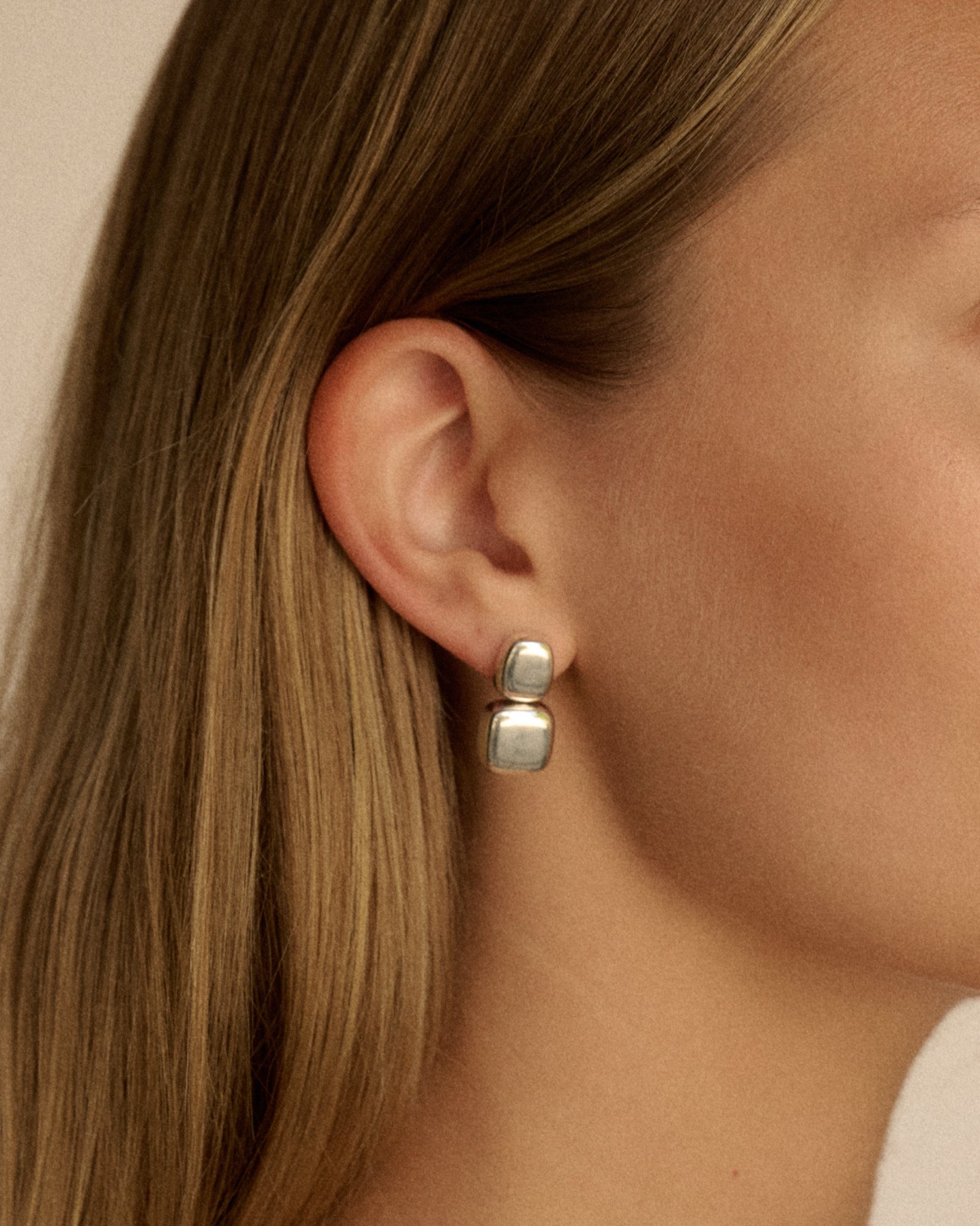 RLT PILLOW EARRING